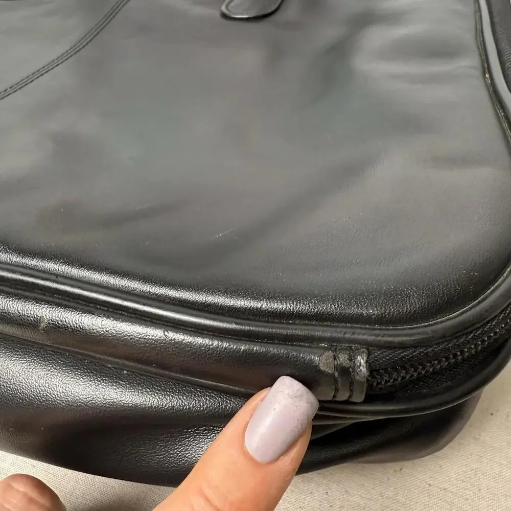 Kenneth Cole Reaction Black Leather Briefcase Laptop Messenger Bag Mens Womens